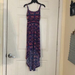 Adorable high-low dress! 😍